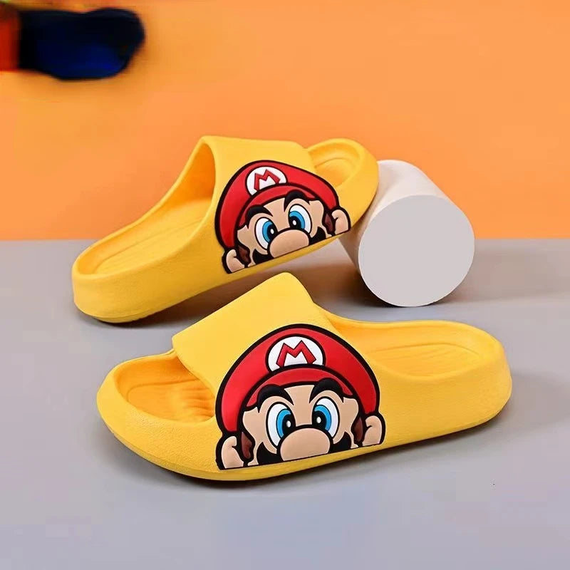 Zapatillas de Verano con Diseño de Super Mario: Lindas y Cómodas para Niños y Niñas, Antideslizantes