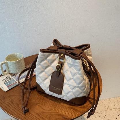 Bolso tipo bombonera con hilo bordado - Urban Tribes Store